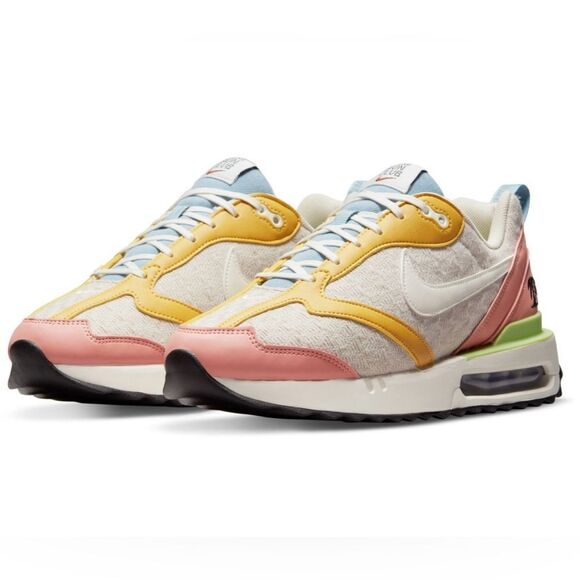 AIR MAX DAWN SE
Women  Size 10 NWOT - Picture 4 of 6